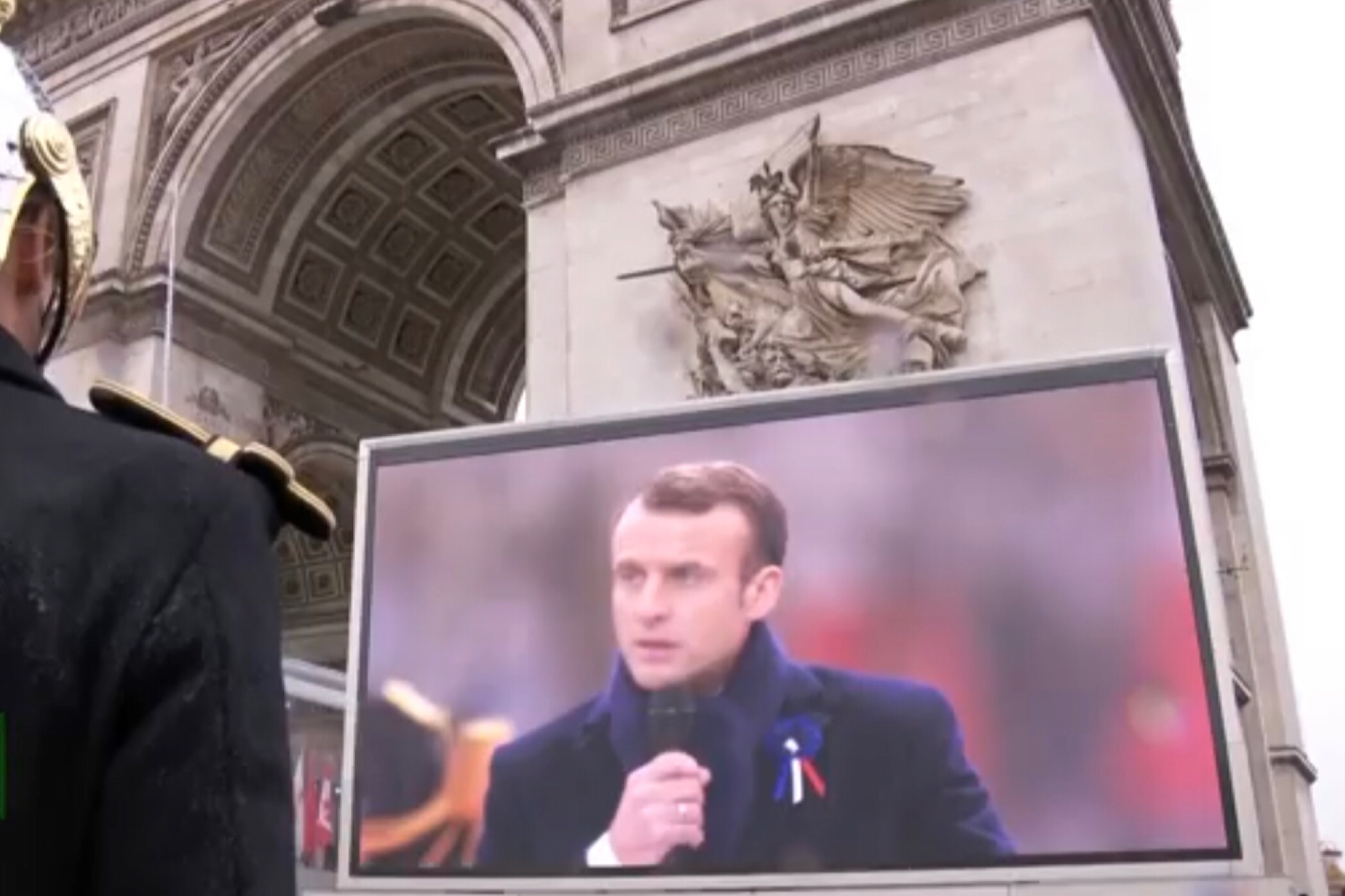 de Franse president Macron tijdens zijn toespraak bij de herdenking van het einde van de Eerste Wereldoorlog (11 november 2018)
