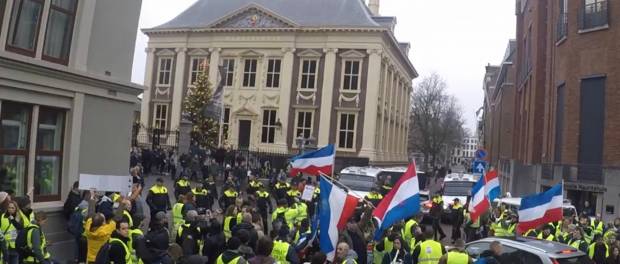 demonstratie Gele Hesjes in Den Haag