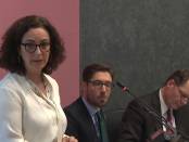 Burgemeester Halsema geeft uitleg in de Amsterdamse gemeenteraad over haar uitspraken over het handhaven van het boerkaverbod (28 november 2018)