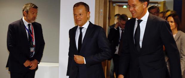 Donald Tusk en Mark Rutte bij de Europese Raad (10 april 2019)
