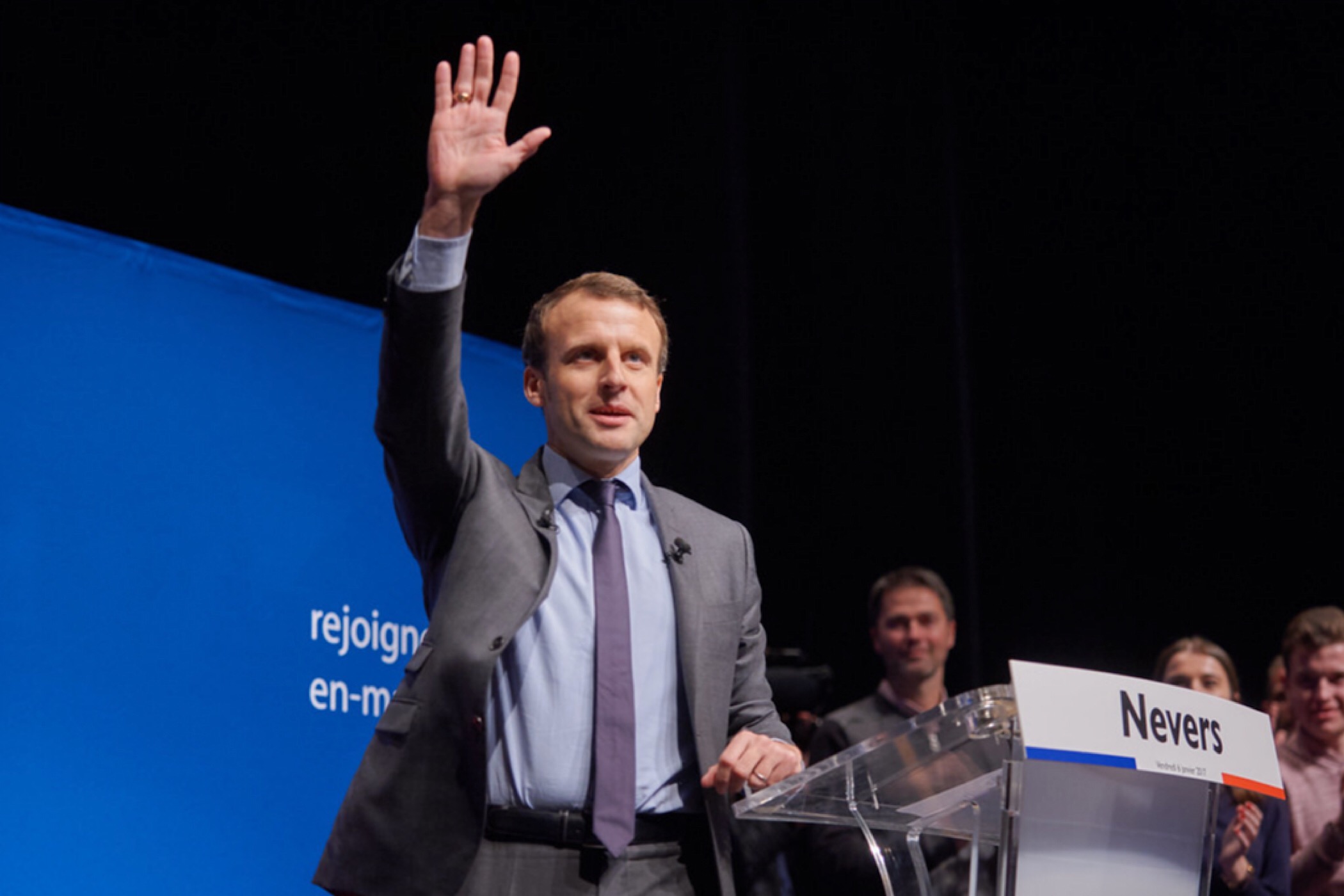 Titelfoto bij artikel Jan Gajentaan op OpinieZ.com “EU-benoemingen: Macron haalt de buit binnen”