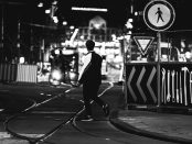 Titelfoto bij artikel Yorienvdh op OpinieZ.com “We moeten weer dom worden”