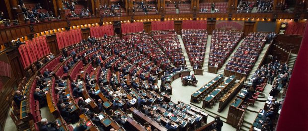 Titelfoto bij artikel Eric Jan Kamp OpinieZ.com “Italië zucht onder radicaal-links monsterverbond”