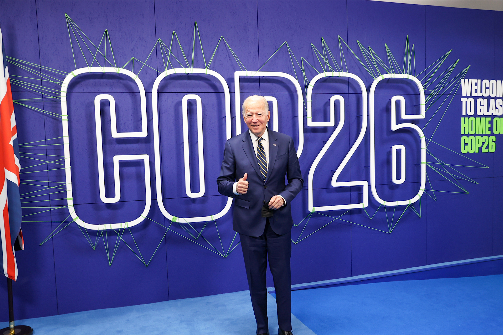 Titelfoto bij artikel Biden loopt vast met zichzelf en de progressieve agenda Robert raupach opiniez