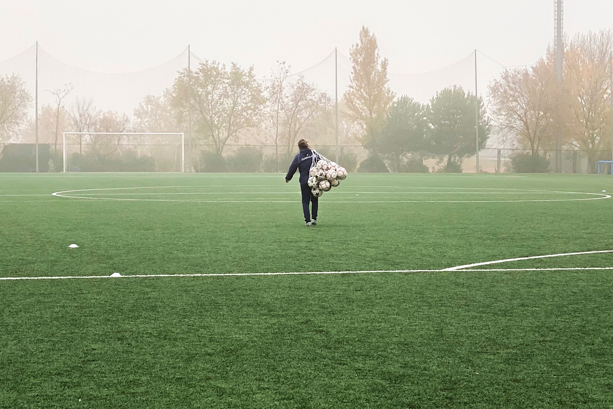 Titelfoto bij artikel Amateursport wordt opnieuw onder de bus gegooid Jan gajentaan opiniez