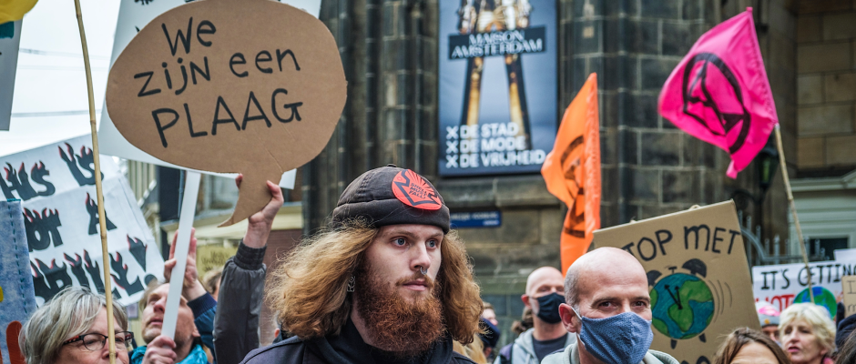 Titelfoto bij artikel OpinieZ Woke Vrijdag - Van Cancellen met BUNQ Bank tot Woke Dogmatiek Redactie opiniez