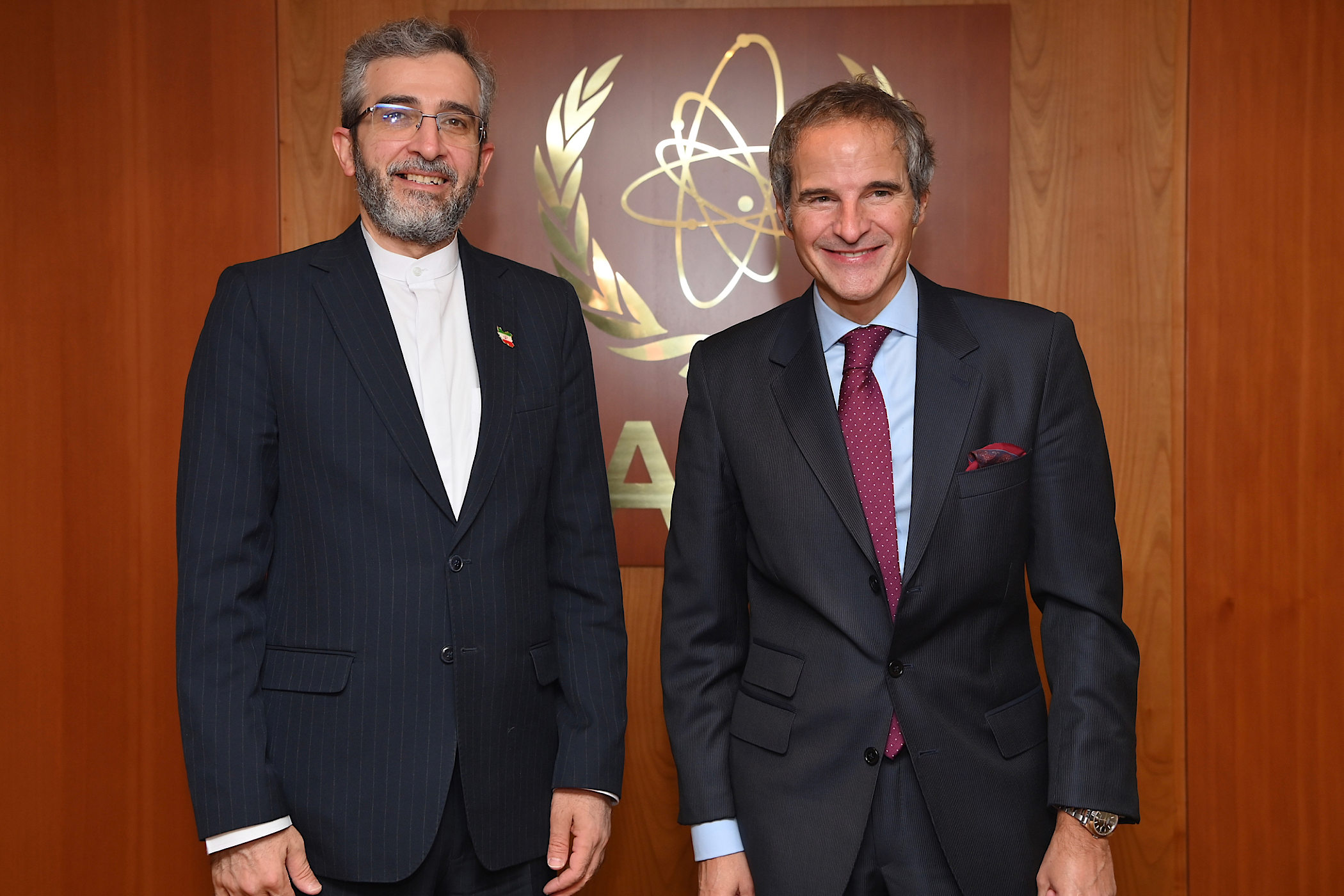 Titelfoto bij artikel Naïef Westen praat over herleving Iran-deal (1) Katiana Kayvantash opiniez