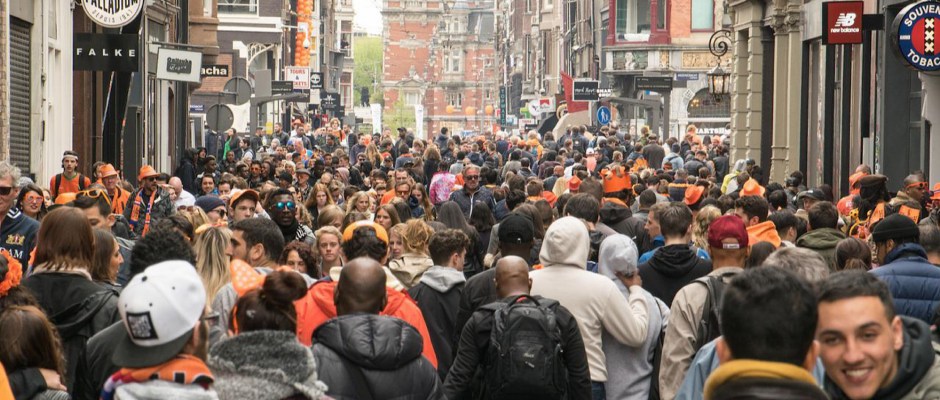 Titelfoto bij artikel Hoe Jan en Leo Lucassen de immigratie promoten Maaike van charante opiniez