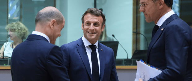 Titelfoto bij artikel Uitbreiding EU met Oekraïne, Moldavië en Balkanlanden komt ons duur te staan johannes vervloed opiniez