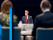Titelfoto bij artikel De vlucht naar voren van Wopke Hoekstra Robert raupach opiniez