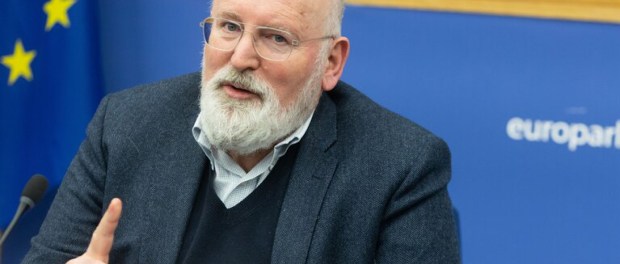 Titelfoto bij artikel Natuurherstelwet Frans Timmermans: bureaucratische bedreiging voor onze economie Ferdinand meeus opiniez