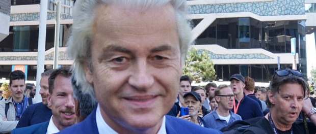 Titelfoto bij artikel Na de overwinning van Wilders is links Nederland in paniek Opiniez ines van bokhoven