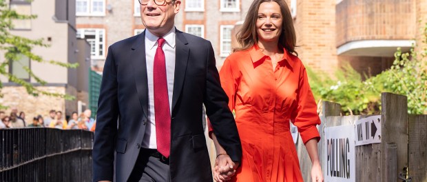 Titelfoto bij artikel Verkiezingen VK: gok van premier Sunak totaal mislukt Johannes vervloed opiniez