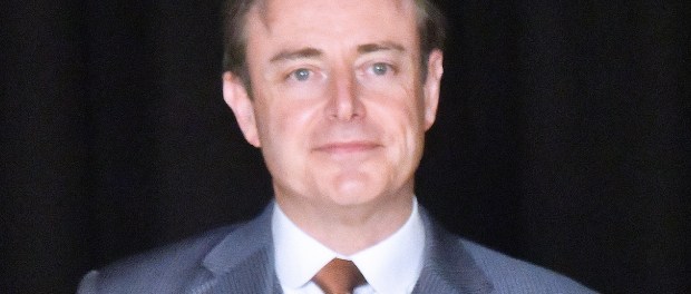 Titelfoto bij artikel Ook in België een politieke aardverschuiving Johannes vervloed opiniez