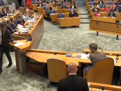 Titelfoto bij artikel Tweede Kamer heeft geen motie-quotum, maar emotie-quotum nodig Paul verburgt opiniez