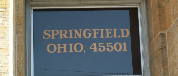 Titelfoto bij artikel Trump had gelijk dat er huisdieren worden gegeten in Springfield, Ohio alma van hees opiniez