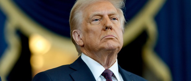 Titelfoto bij artikel Gejuich voor Amerikaanse bisschop die Trump schoffeerde Maaike van charante opiniez