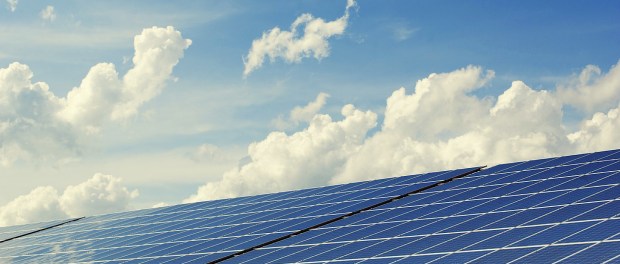 Titelfoto bij artikel Wie en wat regeert er eigenlijk in Nederland? Onterecht alarmisme bepaalt klimaatbeleid bauke geersing opiniez