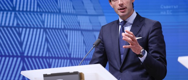 Titelfoto artikel Europese Commissie kopieert keer op keer falend beleid Pieter cleppe opiniez