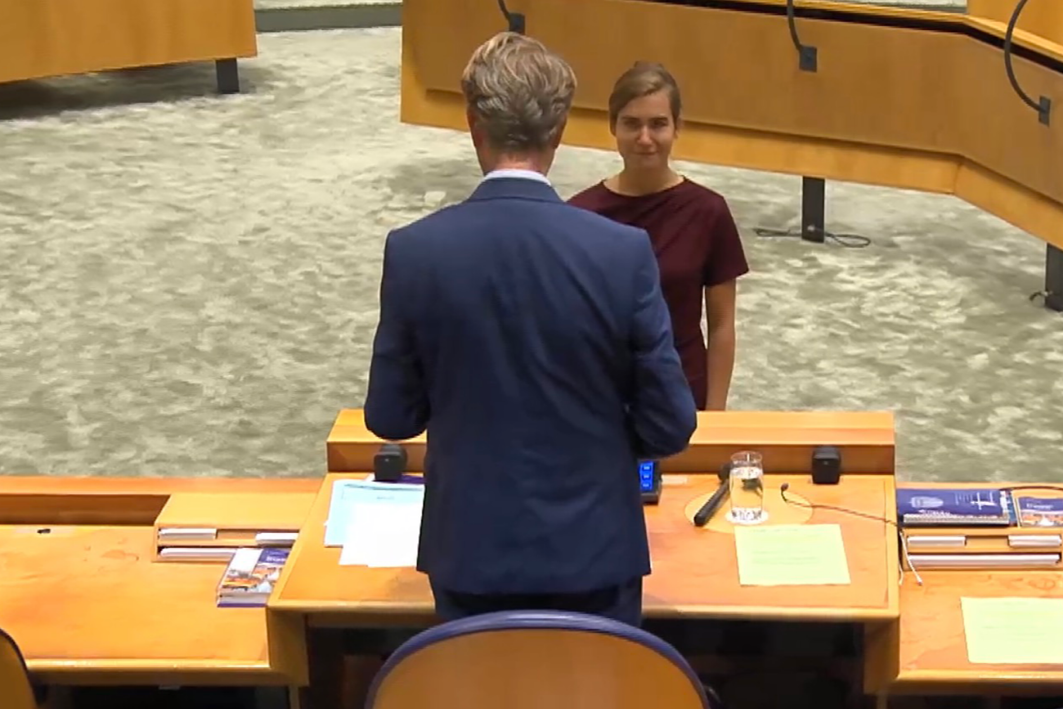 Titelfoto bij artikel Lidewij dekt problemen bij Forum voor Democratie toe Maaike van charante opiniez