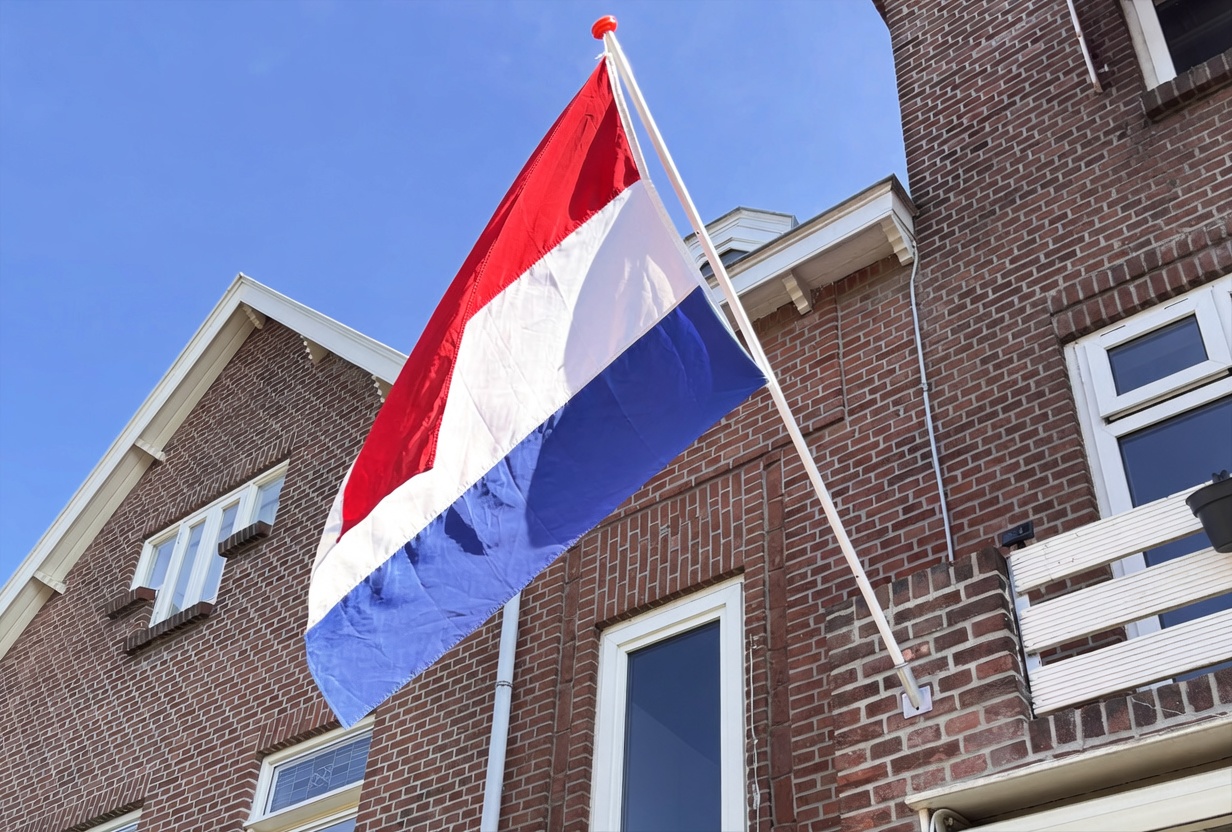 Titelfoto artikel Wie is er bang voor de Echte Nederlander? Alma van hees opiniez