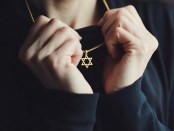 Titelfoto artikel Misleidende mediaberichten over Israël jagen antisemitisme aan Shanna vink meijer OpinieZ