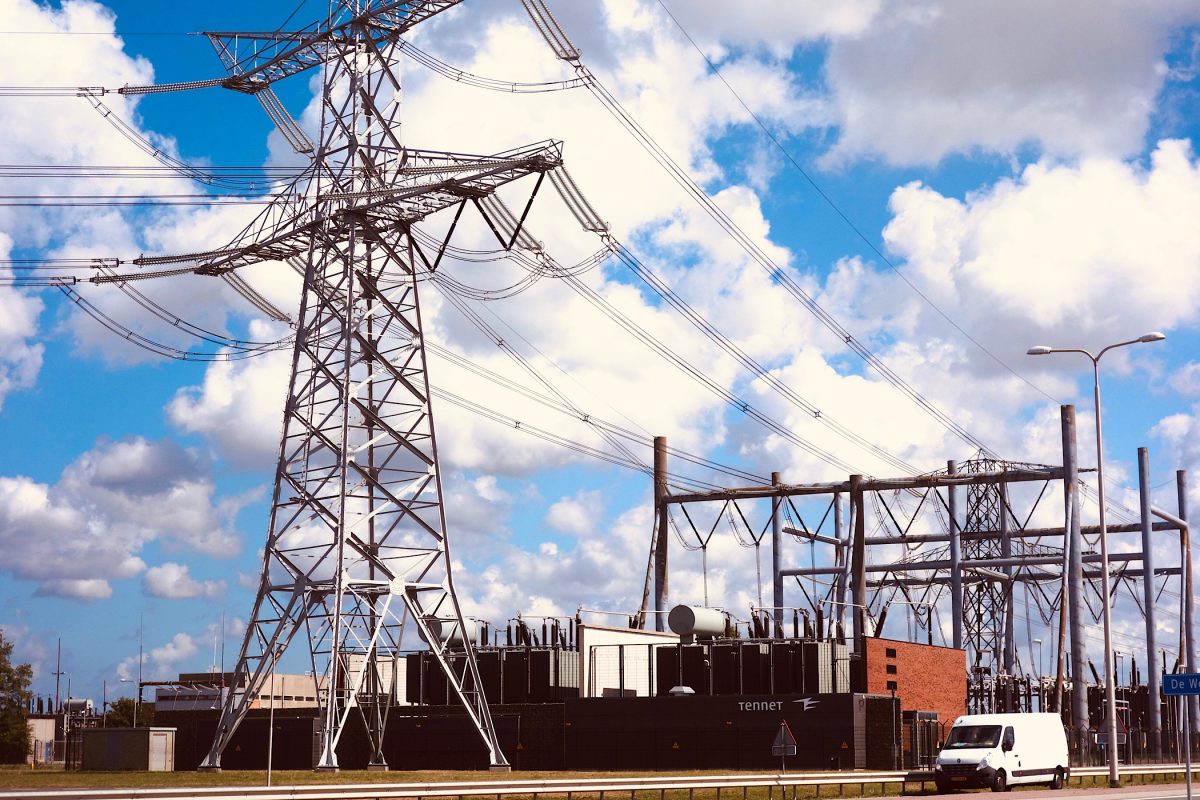 Titelfoto artikel Kabinet, waar blijft dat broodnodige professionele energieplan? Guus berkhout opiniez